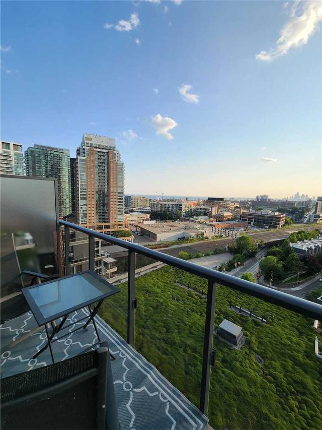 ph25 - 1030 King St, Condo with 0 bedrooms, 1 bathrooms and 0 parking in Toronto ON | Image 3