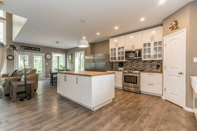 310 Jones Rd, House detached with 3 bedrooms, 5 bathrooms and 10 parking in Gravenhurst ON | Image 27