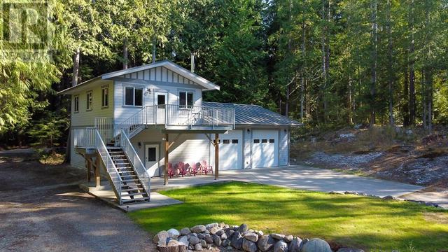 1356 Roberts Creek Road, House detached with 3 bedrooms, 3 bathrooms and 9 parking in Sunshine Coast D BC | Image 35