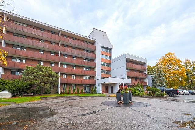 5-207 - 50 Old Kingston Rd, Condo with 1 bedrooms, 1 bathrooms and 0 parking in Toronto ON | Image 1