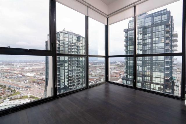3002 - 2916 Highway 7 Rd W, Condo with 2 bedrooms, 2 bathrooms and 1 parking in Vaughan ON | Image 11