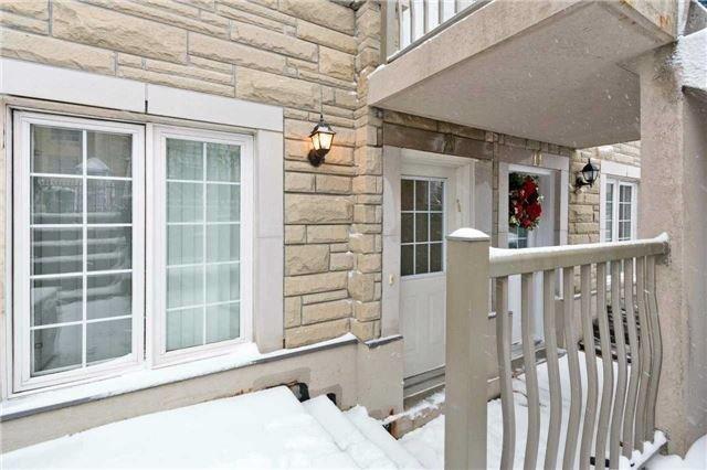 8 - 55 Cedarcroft Blvd, Townhouse with 3 bedrooms, 2 bathrooms and 1 parking in Toronto ON | Image 1
