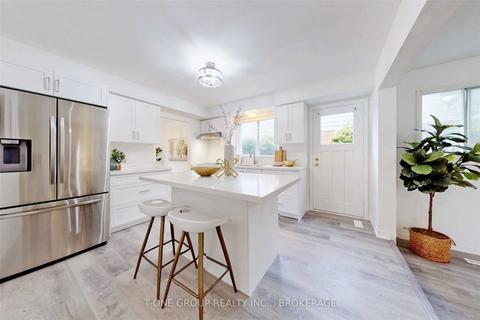 77 Shootfield Cres, House detached with 4 bedrooms, 4 bathrooms and 4 parking in Toronto ON | Card Image