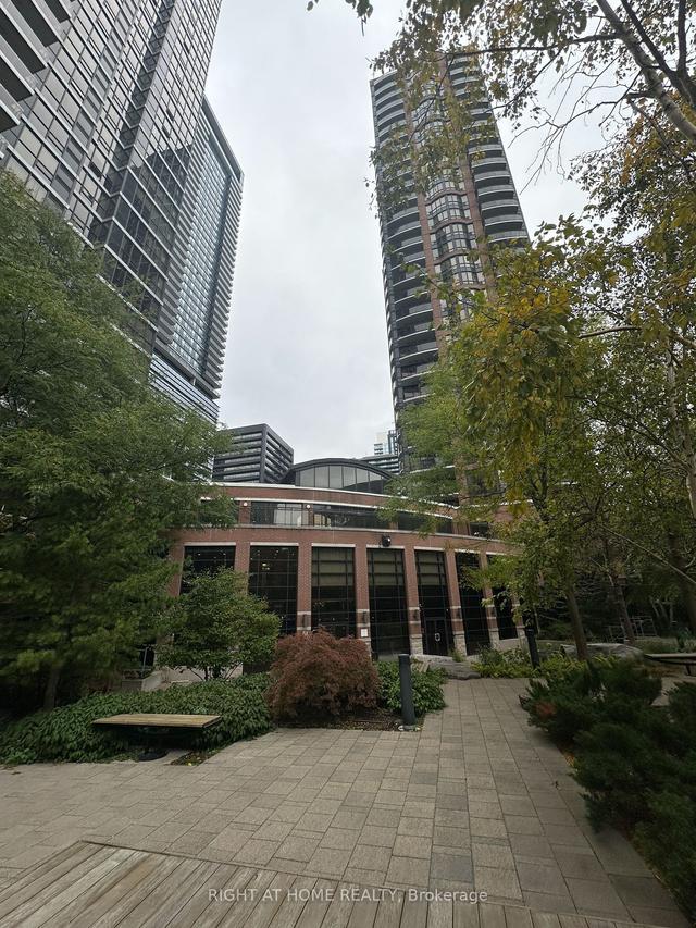 1205 - 33 Sheppard Ave E, Condo with 1 bedrooms, 1 bathrooms and 1 parking in Toronto ON | Image 16