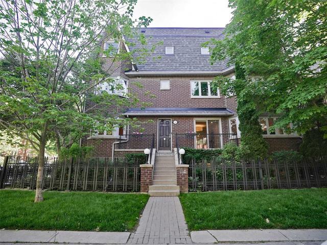 24a Massey St, Townhouse with 3 bedrooms, 3 bathrooms and 1 parking in Toronto ON | Image 1
