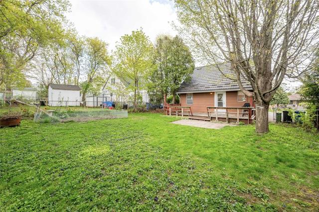 497 Paisley Rd, House detached with 2 bedrooms, 2 bathrooms and 3 parking in Guelph ON | Image 25