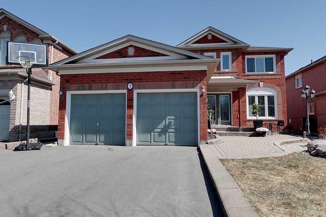 7 Cluster Oak Pl, House detached with 4 bedrooms, 4 bathrooms and 4 parking in Brampton ON | Image 23