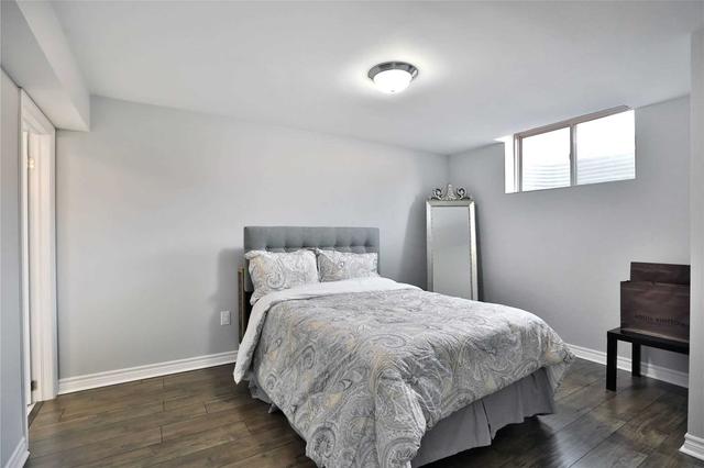 25 - 3353 Liptay Ave, House attached with 3 bedrooms, 5 bathrooms and 4 parking in Oakville ON | Image 16