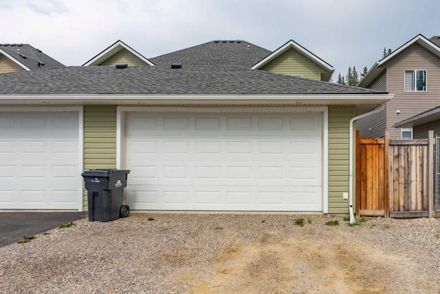 334b Boutin Avenue, Home with 3 bedrooms, 2 bathrooms and 4 parking in Hinton AB | Image 26