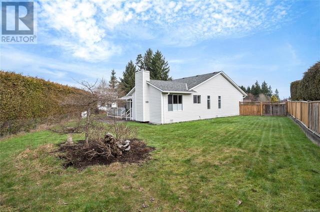 730 Applegate Rd, House detached with 3 bedrooms, 2 bathrooms and 5 parking in Campbell River BC | Image 10