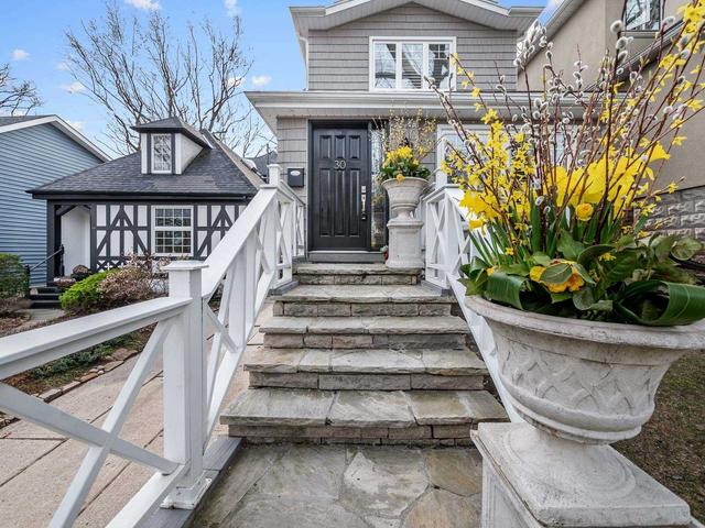 30 Fallingbrook Rd, House detached with 3 bedrooms, 4 bathrooms and 1 parking in Toronto ON | Image 23