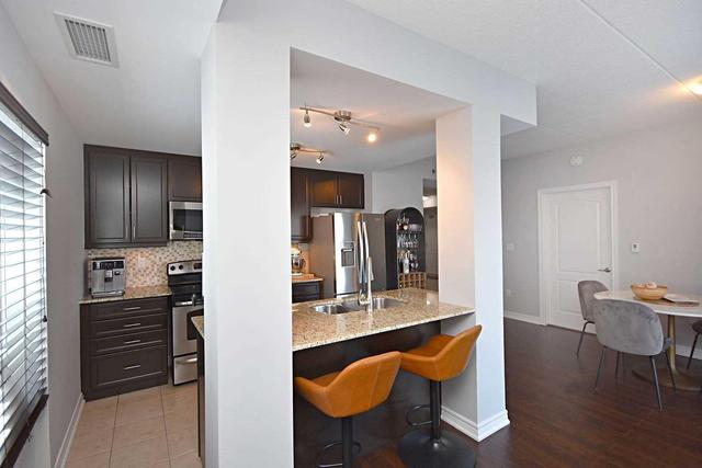 203 - 1419 Costigan Rd, Condo with 2 bedrooms, 2 bathrooms and 1 parking in Milton ON | Image 10