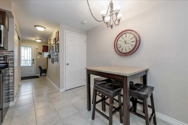 8 Weymouth Rd, House attached with 3 bedrooms, 2 bathrooms and 3 parking in Barrie ON | Image 32