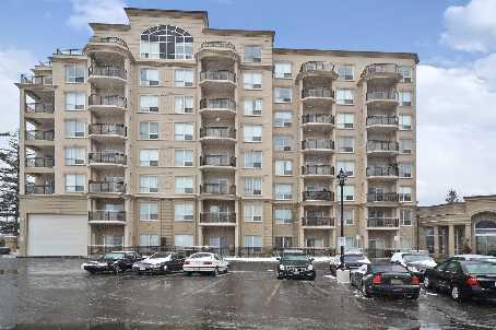 404 - 8 Maison Parc Crt, Condo with 2 bedrooms, 2 bathrooms and 1 parking in Vaughan ON | Image 1