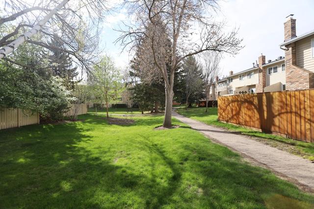 369 Point Mckay Gardens Nw, Home with 3 bedrooms, 2 bathrooms and 2 parking in Calgary AB | Image 31