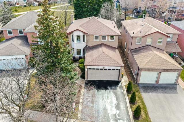 42 Newgreen Cres, House detached with 4 bedrooms, 4 bathrooms and 4 parking in Brampton ON | Image 23