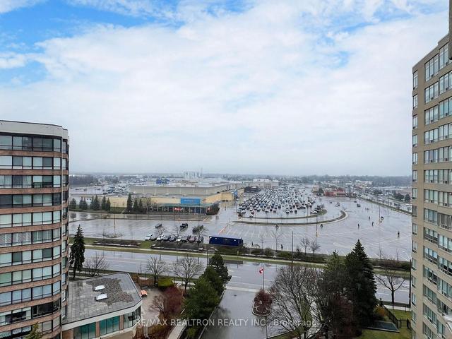 1015 - 610 Bullock Dr, Condo with 2 bedrooms, 2 bathrooms and 2 parking in Markham ON | Image 19