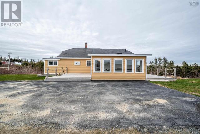 19194 Highway 7, House detached with 3 bedrooms, 1 bathrooms and null parking in Halifax NS | Image 29