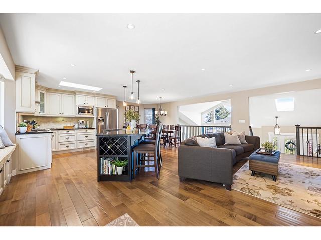 36071 Southridge Place, House detached with 4 bedrooms, 3 bathrooms and 6 parking in Abbotsford BC | Image 9