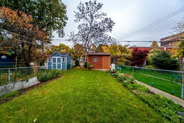 815 Gladstone Ave, House detached with 4 bedrooms, 3 bathrooms and 3 parking in Toronto ON | Image 25
