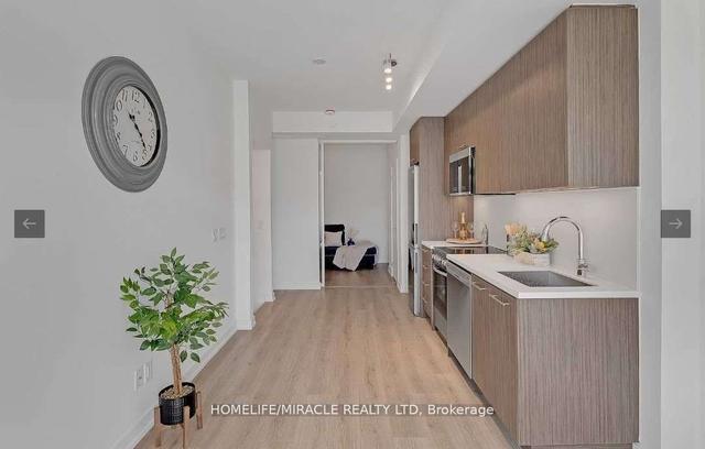 11 - 264 Finch Ave, Townhouse with 2 bedrooms, 2 bathrooms and 1 parking in Toronto ON | Image 2
