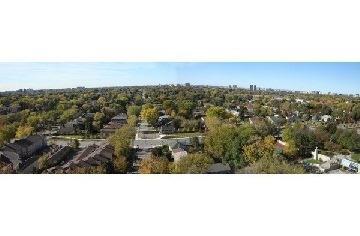 2208 - 5418 Yonge St, Condo with 2 bedrooms, 2 bathrooms and 1 parking in Toronto ON | Image 3