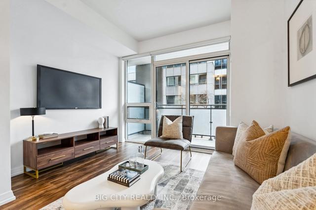 527 - 460 Adelaide St E, Condo with 2 bedrooms, 2 bathrooms and 0 parking in Toronto ON | Image 12