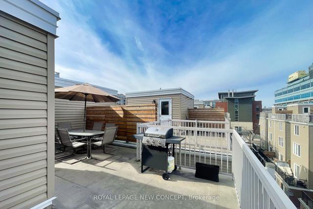 330 - 26 Douro St, Townhouse with 2 bedrooms, 2 bathrooms and 0 parking in Toronto ON | Image 22