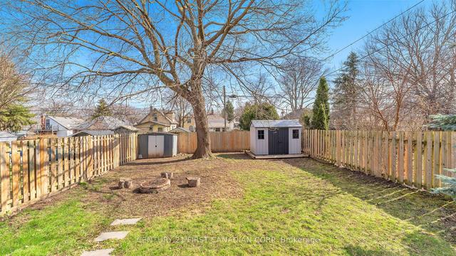 64 Josephine St, House detached with 2 bedrooms, 2 bathrooms and 3 parking in London ON | Image 25