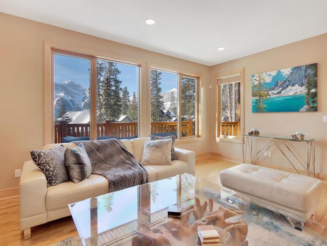 4 - 124 Silvertip Ridge, Home with 4 bedrooms, 3 bathrooms and 4 parking in Canmore AB | Image 8