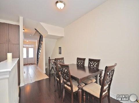746 Sugden Terr, House attached with 3 bedrooms, 3 bathrooms and 3 parking in Milton ON | Image 4