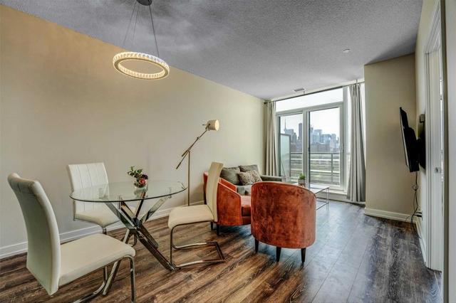 706 - 200 Sackville St, Condo with 2 bedrooms, 1 bathrooms and 1 parking in Toronto ON | Image 5