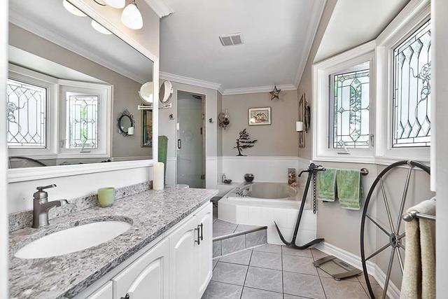 2141 Glenora Dr, House detached with 4 bedrooms, 4 bathrooms and 4 parking in Oakville ON | Image 10