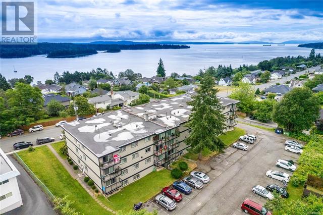 201 - 218 Bayview Ave, Condo with 2 bedrooms, 1 bathrooms and null parking in Ladysmith BC | Card Image