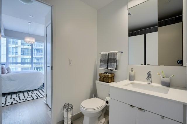 1011 - 98 Lillian St E, Condo with 1 bedrooms, 1 bathrooms and null parking in Toronto ON | Image 16