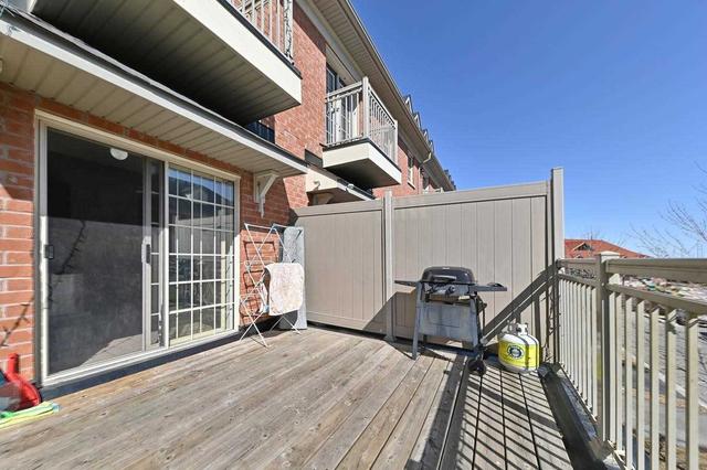 1 - 2530 Countryside Dr, Townhouse with 3 bedrooms, 3 bathrooms and 3 parking in Brampton ON | Image 10