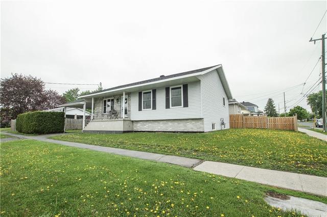 395 13th Street W, House detached with 3 bedrooms, 2 bathrooms and 3 parking in Cornwall ON | Image 26