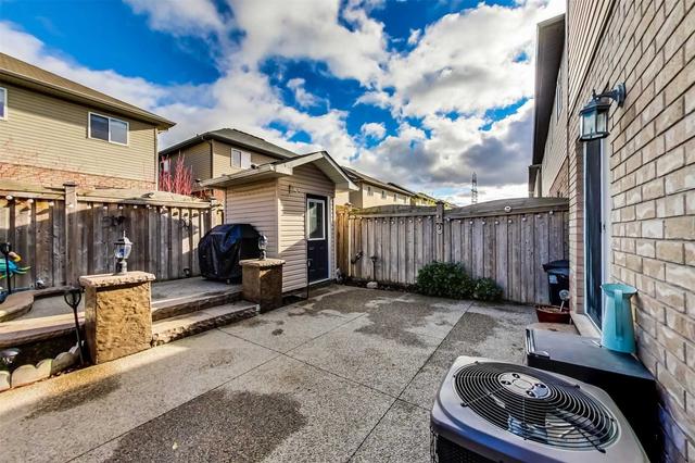 214 Pelech Cres, House semidetached with 3 bedrooms, 3 bathrooms and 2 parking in Hamilton ON | Image 32