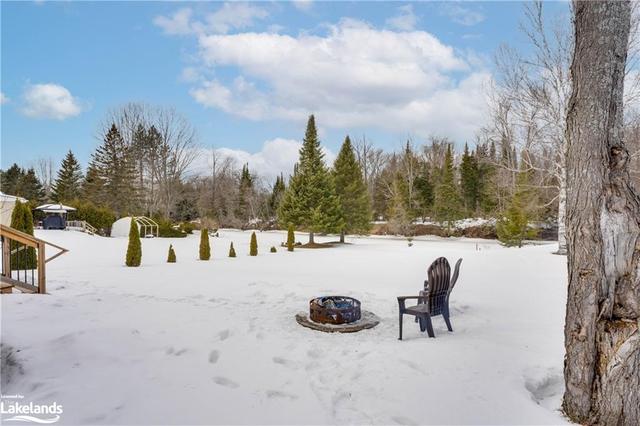 90 Kozy Kove Road, House detached with 4 bedrooms, 2 bathrooms and 4 parking in Kawartha Lakes ON | Image 29