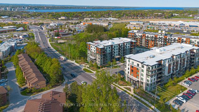 201 - 300 Essa Rd E, Condo with 2 bedrooms, 2 bathrooms and 2 parking in Barrie ON | Image 12