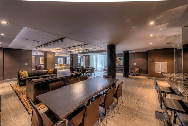 809 - 35 Bastion St, Condo with 2 bedrooms, 2 bathrooms and 2 parking in Toronto ON | Image 16