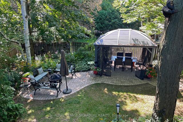 179 Sweeney Dr, House detached with 3 bedrooms, 3 bathrooms and 6 parking in Toronto ON | Image 10