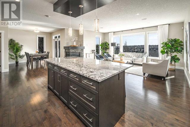 7 Springbluff Point Sw, House detached with 5 bedrooms, 3 bathrooms and 6 parking in Calgary AB | Image 15