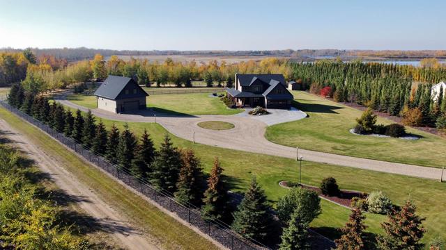 11802 106 Street, House detached with 5 bedrooms, 3 bathrooms and 20 parking in Fairview AB | Image 7