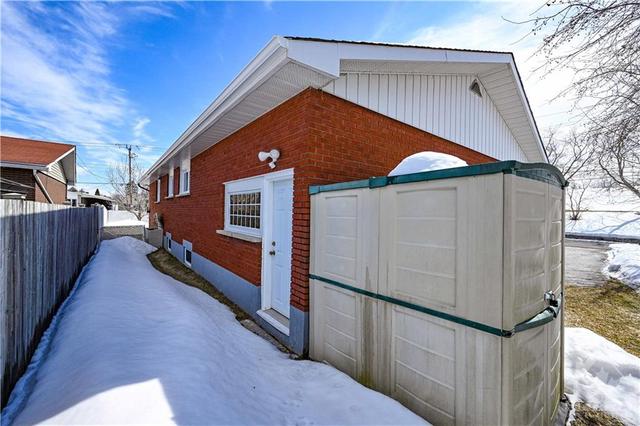 129 Alpine Street, House detached with 2 bedrooms, 2 bathrooms and 8 parking in Ottawa ON | Image 27