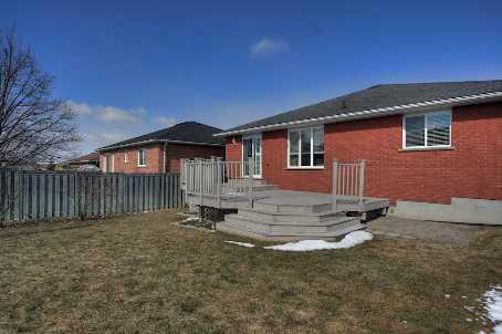 174 Wildwood Tr, House detached with 3 bedrooms, 3 bathrooms and 2 parking in Barrie ON | Image 8