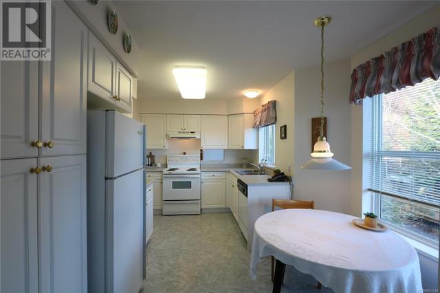 208 - 1216 Island Hwy S, Condo with 2 bedrooms, 2 bathrooms and null parking in Campbell River BC | Image 14