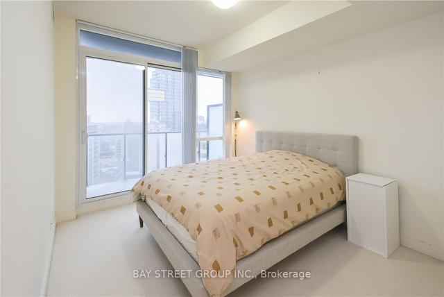 2001 - 825 Church St, Condo with 2 bedrooms, 2 bathrooms and 1 parking in Toronto ON | Image 5