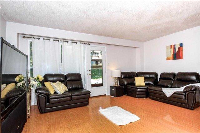 47 - 441 Military Tr, Townhouse with 4 bedrooms, 3 bathrooms and 1 parking in Toronto ON | Image 2