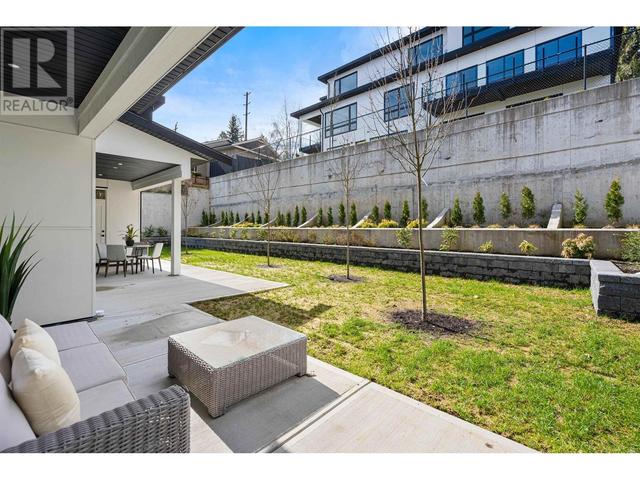 2929 Wickham Drive, House detached with 8 bedrooms, 7 bathrooms and 4 parking in Coquitlam BC | Image 38